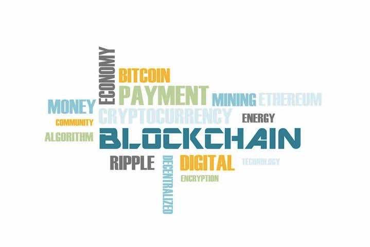 Un tableau avec les mots clés de la blockchain