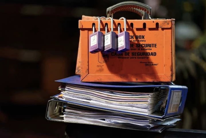 Comment la GED peut renforcer la sécurité des documents et des données de l'entreprise.