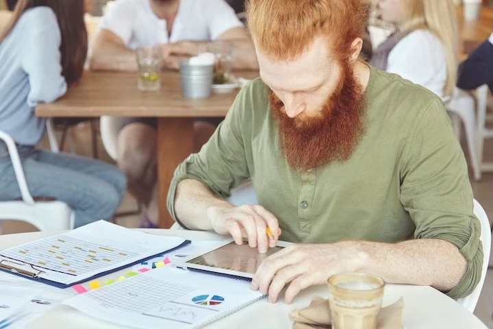 Comment la GED révolutionne la gestion documentaire en entreprise.